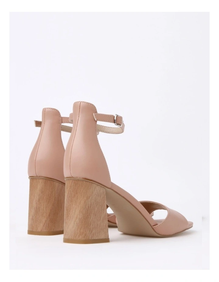 Top 10 β Piper Brooks 𧨠Sandal In Blush π― - Image 5