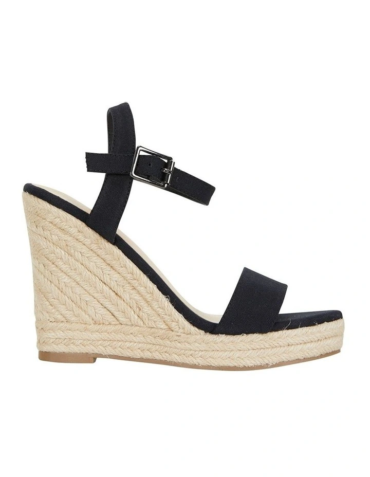 New π Ravella Amato Black Canvas Sandals β€οΈ