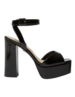 New 👍 NINA Danitza Sandals In Black 😀