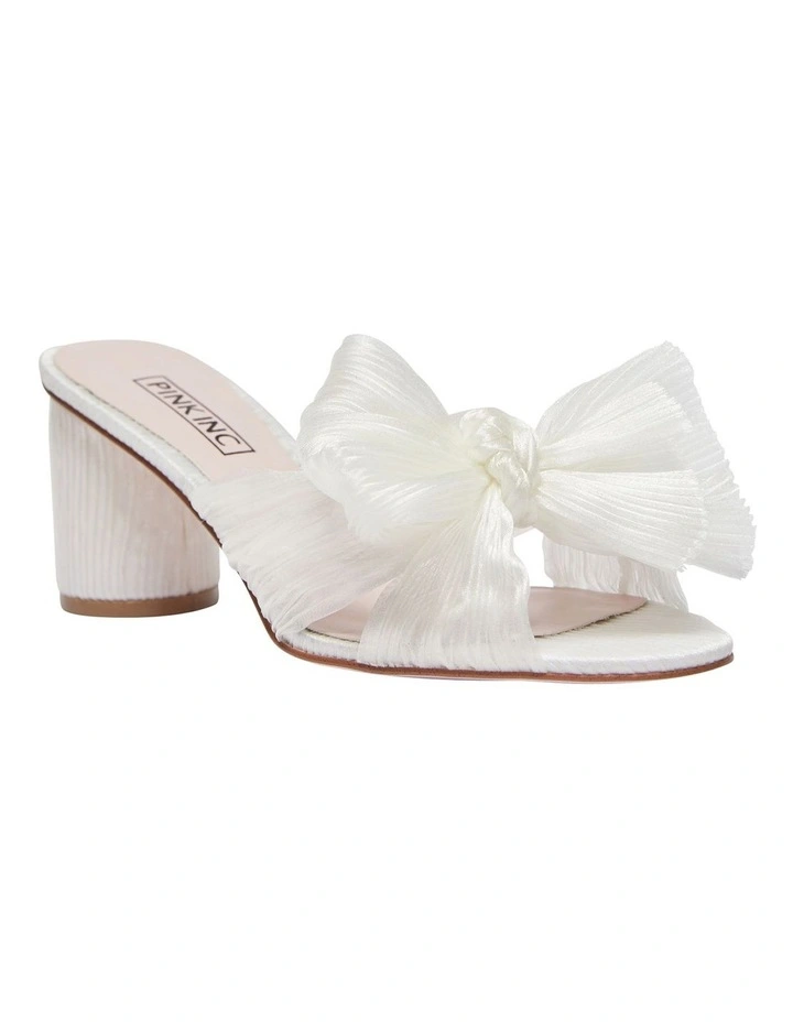 Outlet π Pink Inc Surge Ivory Fabric Sandals π― - Image 2
