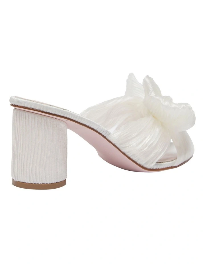 Outlet π Pink Inc Surge Ivory Fabric Sandals π― - Image 4