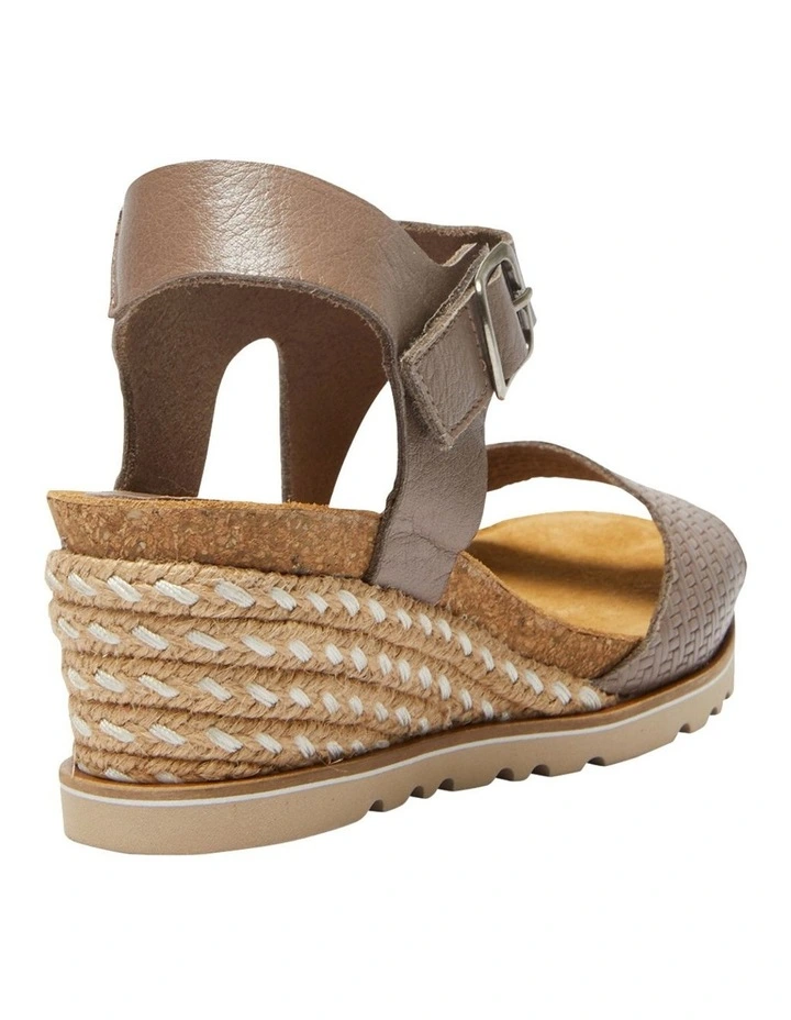 Promo π Easy Steps Theo Sandals In Taupe Glove π - Image 4