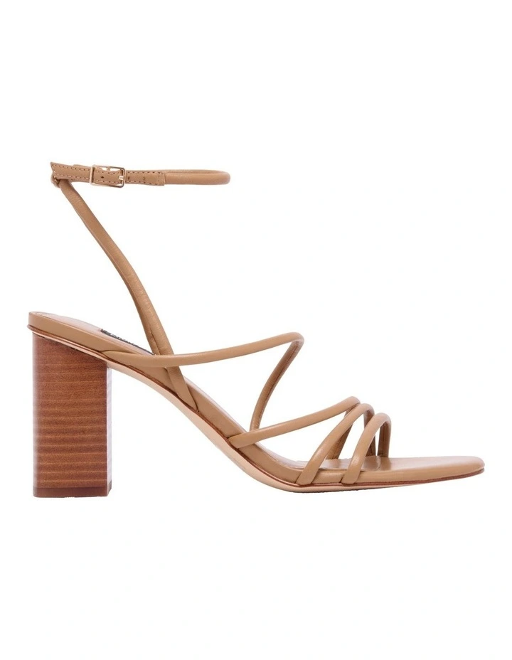 Best deal π Nine West Yeap Block Heel Sandal In Natural β