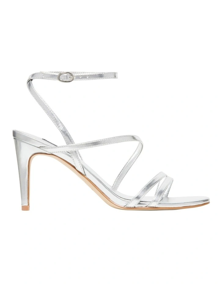 Promo π Nine West Dena Sandals π₯