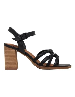 Brand new 👏 Hush Puppies Sake Sandal In Black ✨