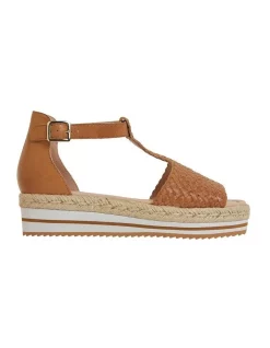 Coupon ๐ฏ Jane Debster Daze Tan Weave Sandals ๐ฅฐ