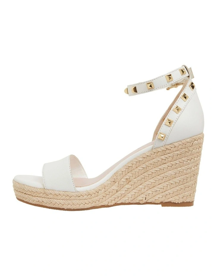 Best deal βοΈ Pink Inc Shadow White Glove β¨ Sandals π - Image 3