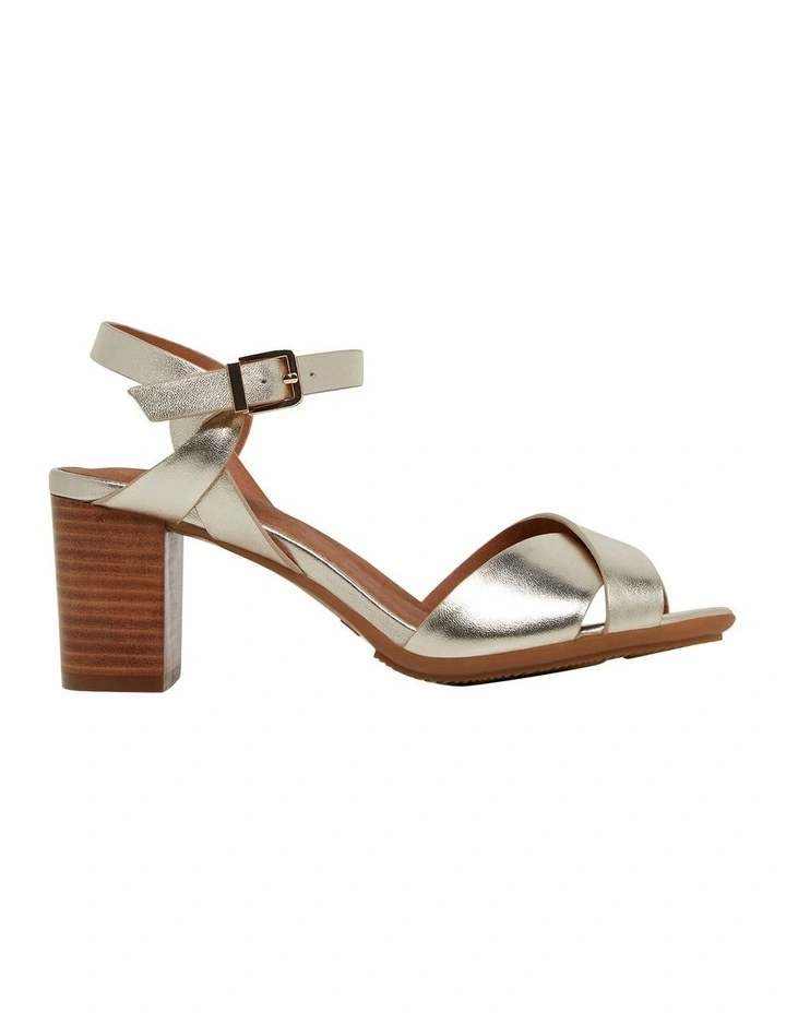 New π Hush Puppies Letifa Sandal In Champagne π