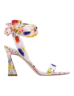 New ⌛ Nine West Kelsie Tie-Up Sandals In White Floral 🛒