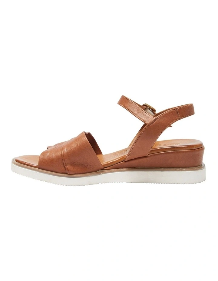 Best Sale β¨ Easy Steps Dawn π₯° Sandals In Cognac Glove β¨ - Image 3