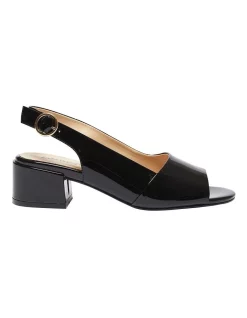 Brand new 😀 Easy Steps Macy Black Patent ⭐ Sandals ⭐