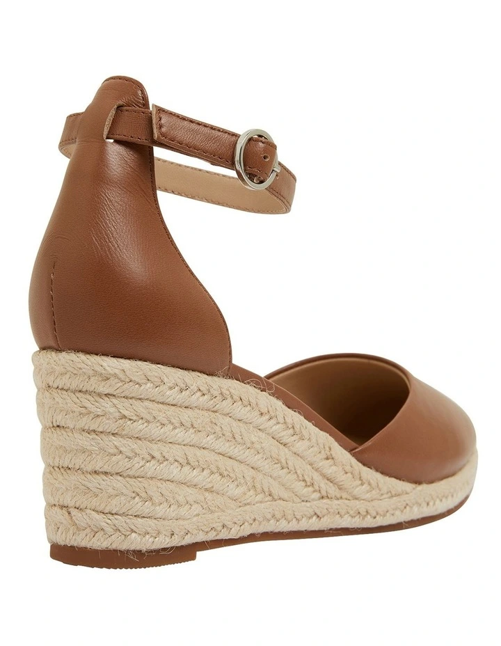 Brand new β Jane Debster Peru Tan Glove π Sandals 𧨠- Image 4