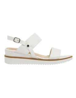 Cheap 🔔 Ravella Dayton White Smooth Sandals 🤩