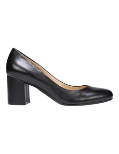 Brand new ❤️ Naturalizer Whitney Black Leather Block Heel Pumps 😀