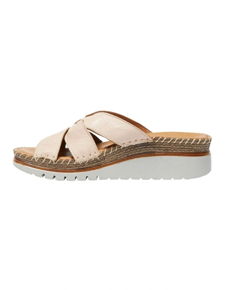 Promo π₯° Wide Steps Hannah Sandals In Blush Glove π― - Image 3