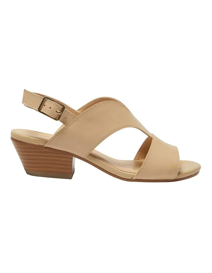 Cheap π€© Easy Steps Valetta Sandals In Nude Glove π