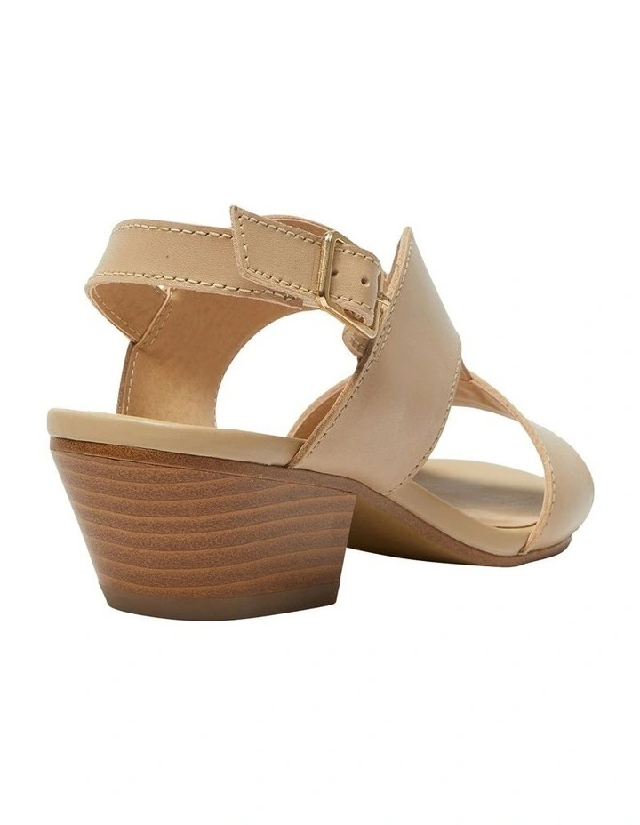 Cheap π€© Easy Steps Valetta Sandals In Nude Glove π - Image 4